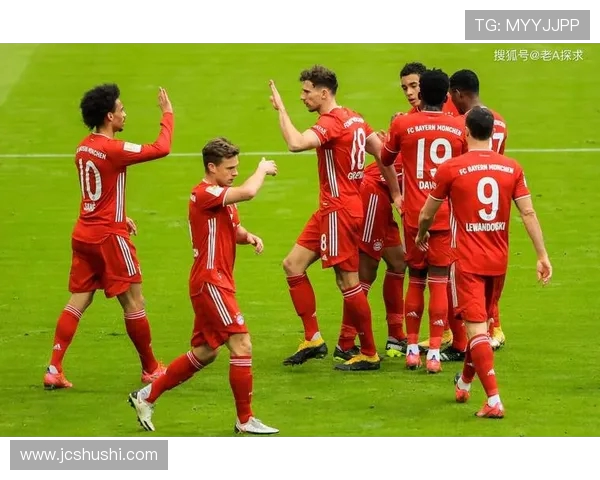 《聚焦德甲高速攻防对抗,深度剖析现代足球节奏与战术变革》