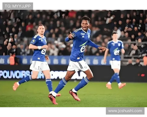 法甲激战正酣：豪门对决与升班马崛起的巅峰对抗