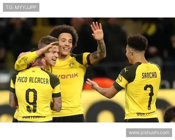 德甲赛季回顾：球员表现、战术变化与未来走势分析