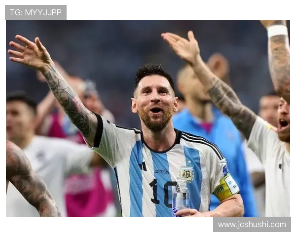 《回顾世界杯历届经典对决，探寻历史背后的精彩故事与传奇人物》